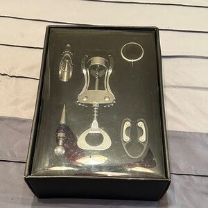 Silver Wine Accessory Set